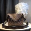 67692 handbag